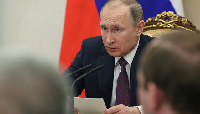 Путин одобрил закон о предельном сроке оплаты товаров при госзакупках
