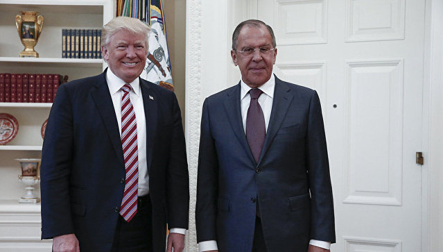 Москва оставляет на усмотрение Трампа формат развития отношений с Россией