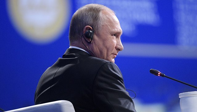 Путин пообщался с одним из создателей блокчейна и криптовалюты