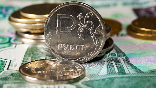 ЦБ "твердо уверен" в преимуществах плавающего курса рубля