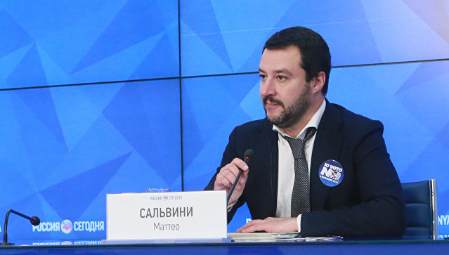 Лидер итальянской "Лиги Севера" назвал продление санкций против РФ безумием
