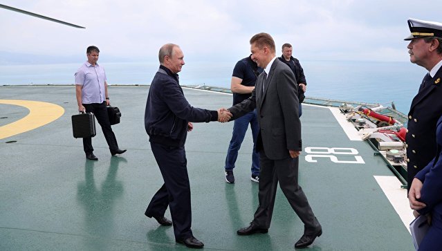 Вышли на глубину: Путин дал старт стыковке частей "Турецкого потока"