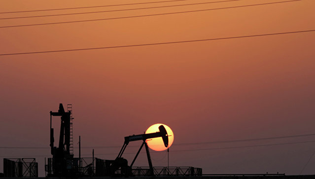 Цены на нефть снижаются из-за ситуации вокруг КНДР