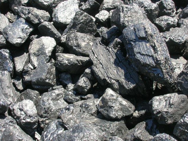 СМИ: Польша намерена покупать уголь у России